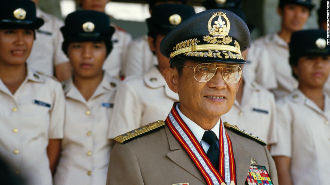 Fidel Ramos, former Philippine leader who helped oust Marcos, dies at 94